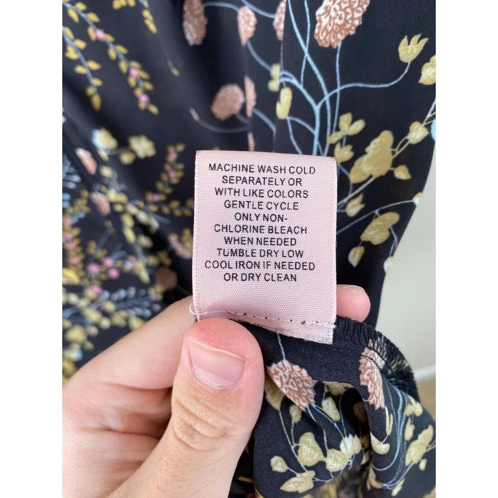 Philosophy Republic Womens Floral Print Blouse S Lightweight Short Sleeve Black - Picture 5 of 7